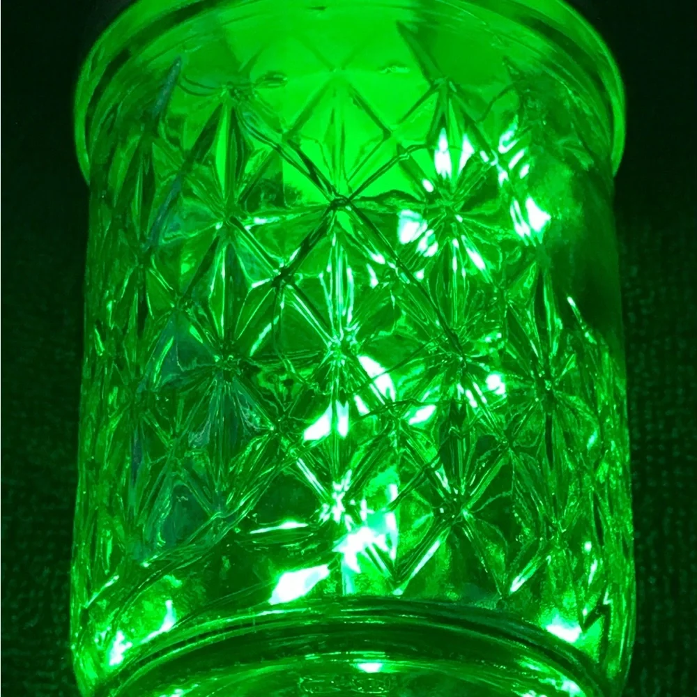 GREEN 1/2 PINT MASON JAR w/ LED FAIRY-LIGHTS/HANDCRAFTED - Picture 6 of 13